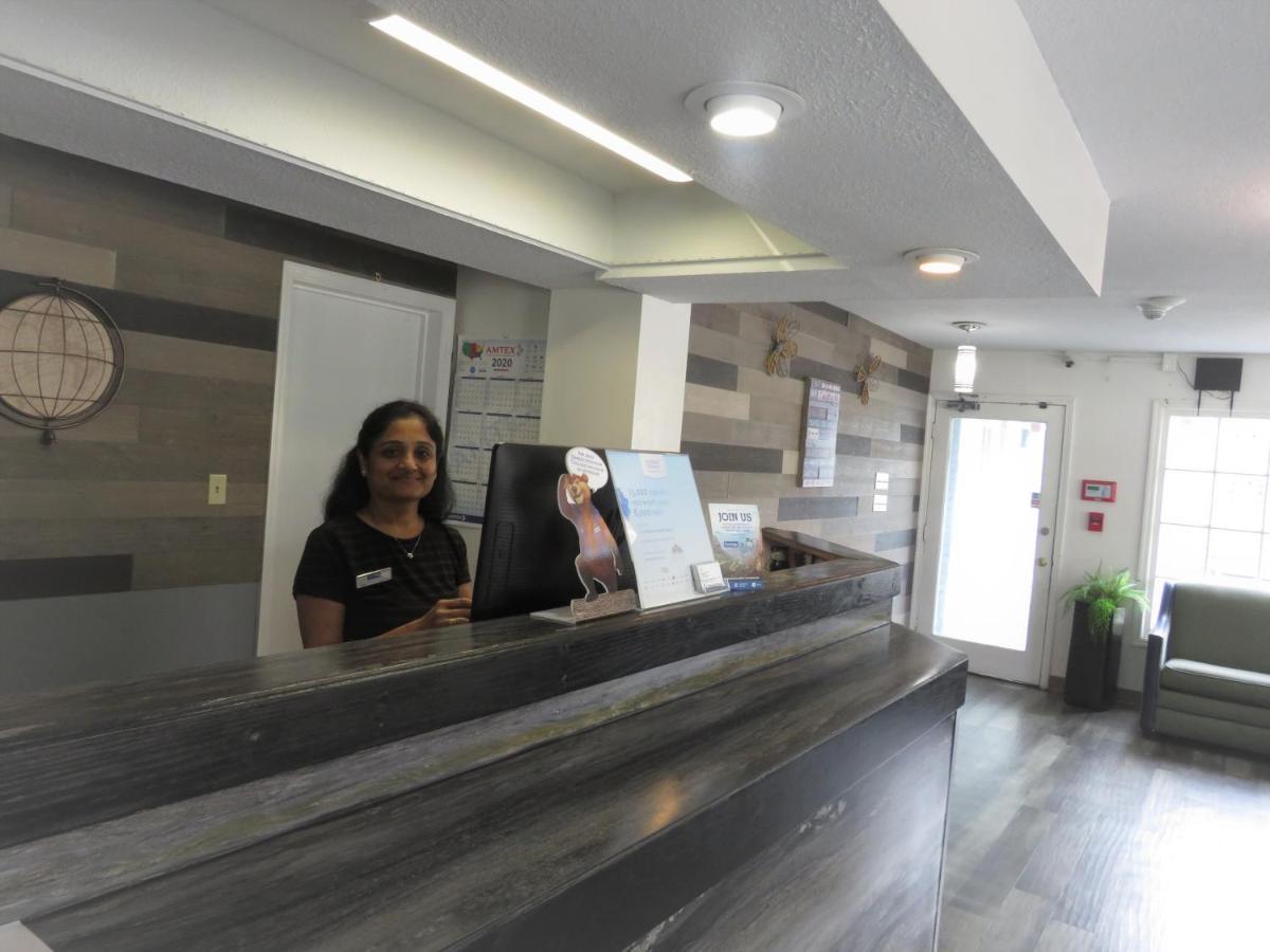 Travelodge By Wyndham Walterboro Exterior foto